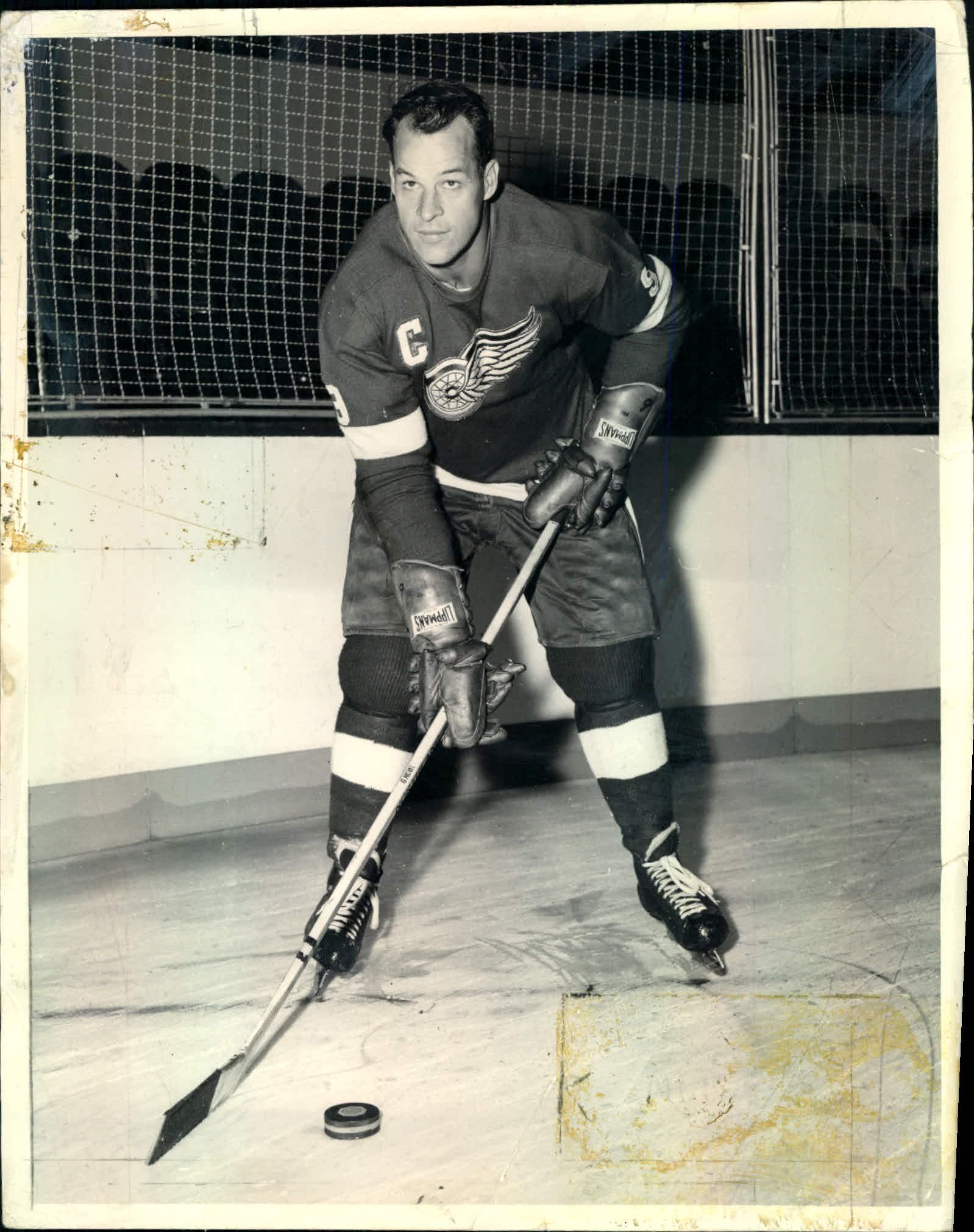 GORDIE HOWE Detroit Red Wings 1940's CCM Vintage Throwback Hockey