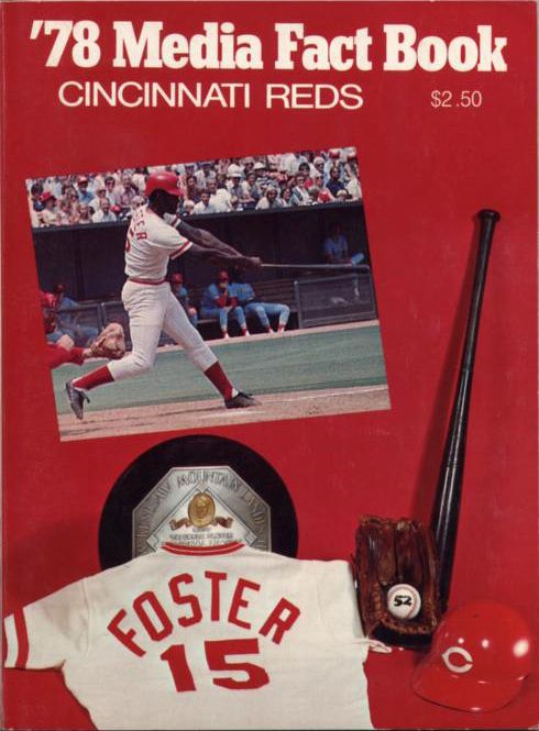 Lot Detail - 1968-2005 Cincinnati Reds Media Guide Collection - Lot of 75