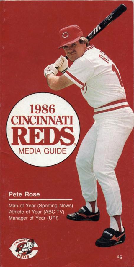 Lot Detail - 1968-2005 Cincinnati Reds Media Guide Collection - Lot of 75
