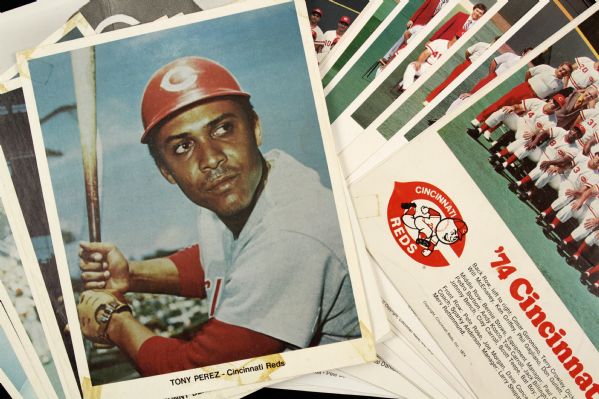 1970s-90s Cincinnati Reds Team & Player Photo w/Vintage Johnny Bench Pete Rose (Lot of 24)