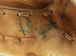 1980s Robin Yount Milwaukee Brewers Signed Store Model Glove (MEARS LOA) 