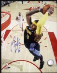 2000s Carmelo Anthony Denver Nuggets New York Knicks Signed 8" x 10" Photo - JSA 