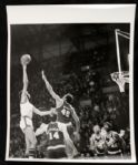 1969-71 Milwaukee Bucks Lew Alcindor Original 8 x 10 Photo (Lot of 6)