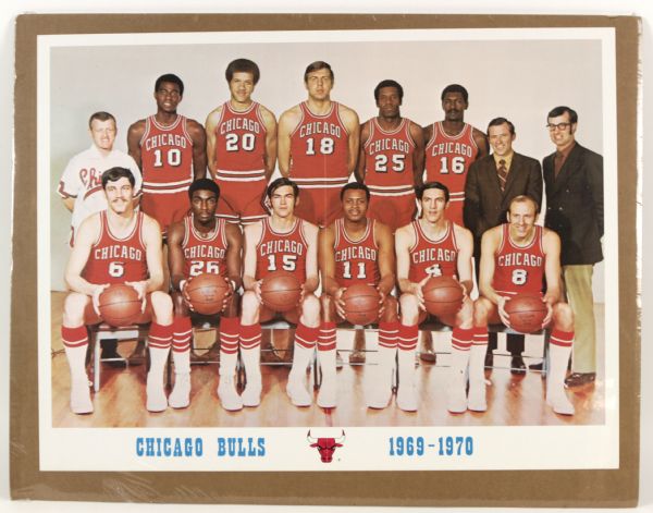 Lot Detail - 1969-70 Chicago Bulls 25 x 19 Poster