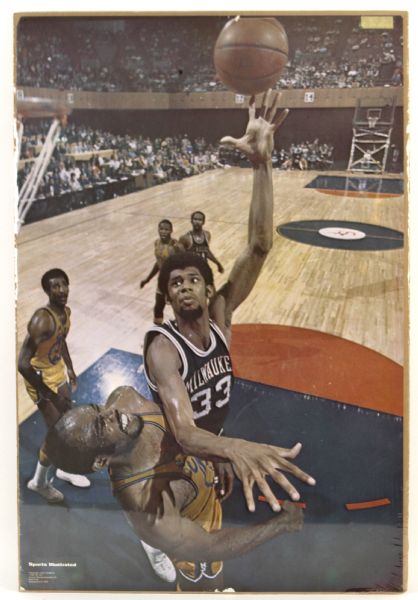 1970 Lew Alcindor Milwaukee Bucks 24" x 36 1/2" Sports Illustrated Poster - Rare 