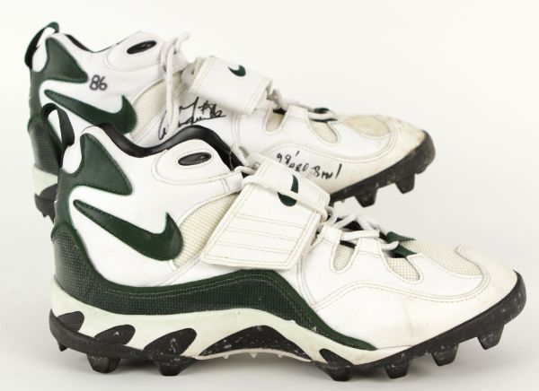1998-2001 Antonio Freeman Green Bay Packers Game Worn Signed Cleats - MEARS LOA & JSA 