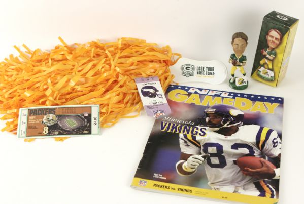 1992 Green Bay Packers vs. Minnesota Vikings Mike Holmgrens First Packers Game Brett Favre Ticket Stub Program & Favre Final Regular Season Packers Start vs. Lions (5 Items)