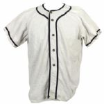 1940s-50s Leo Hoye Liquors Game Worn Flannel Jersey (MEARS LOA)