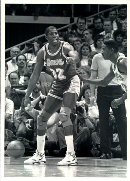 1978-91 Earvin Magic Johnson Los Angeles Lakers MSU "TSN Collection Archives" Original Photos (Sporting News Collection Hologram/MEARS LOA) - Lot of 4