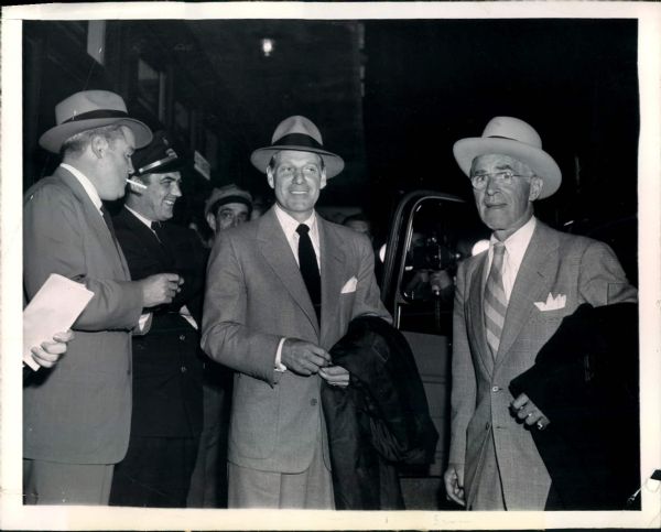 1920s-80s MLB Superstars  Hall of Famers Minor Leagues Club Executives "TSN Collection Archives" Original Photo (Sporting News Collection Hologram/MEARS LOA) - Lot of 400+