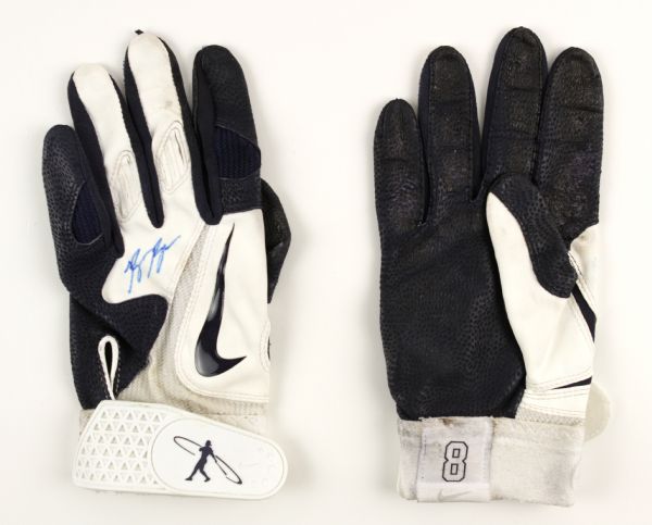 2011 Ryan Braun Milwaukee Brewers Game Worn Signed Batting Gloves - JSA & MEARS LOA 