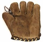 1920s Marathon Tunnel Loop Baseball Glove (MEARS LOA)