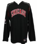 2000s Chicago Bulls #15 Game Worn Shooting Warmup Shooting Shirt (MEARS LOA) 
