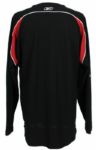2000s Chicago Bulls #15 Game Worn Shooting Warmup Shooting Shirt (MEARS LOA) 