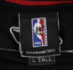 2000s Chicago Bulls #15 Game Worn Shooting Warmup Shooting Shirt (MEARS LOA) 