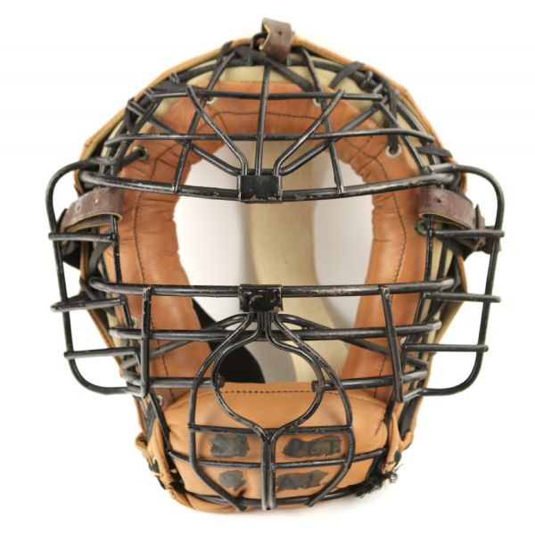 1930s Catchers Mask With Heavy Wire Cage 