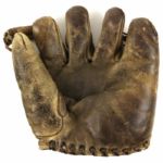 1929 circa Carl Mays New York Giants Two Tunnel Web Signature Store Model Glove (MEARS LOA)