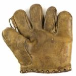 1930s circa Henie Manush Washington Senators Tunnel Web Store / Signature Model Tru Sport Glove w/ rare split back and laced (MEARS LOA)
