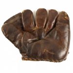 1930s Red Ruffings New York Yankees Full Web Buckle Back Store Model Glove (MEARS LOA)