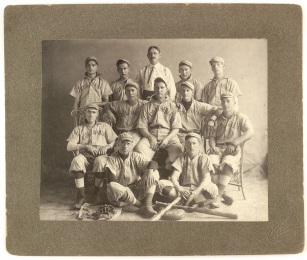 1900-10 circa Columbia Baseball Team 7” x 9” Cabinet Type 1 Original Photo on “Hills” Photography Studio Mount (MEARS LOA)