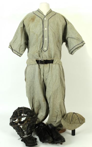 1920s Flannel Baseball Jersey & Pants Cleats & Catchers Mask 