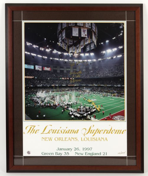 1997 Brett Favre Green Bay Packers 26 1/2" x 33" Hand Signed Photo Display w/ Super Bowl Inscriptions  - Favre Hologram 