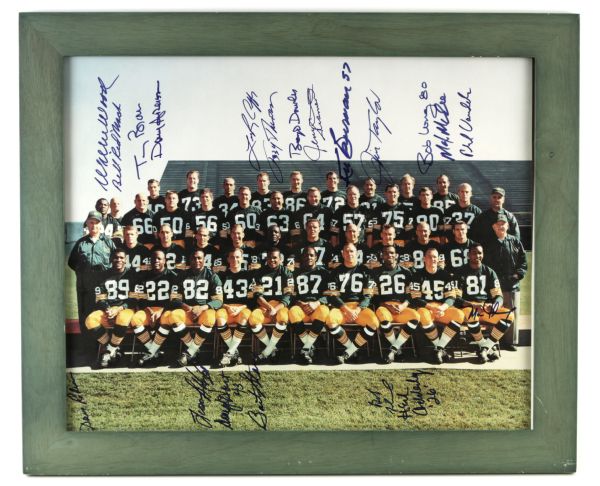 1966-67 Green Bay Packers 20" x 23" Framed Team Photo w/ 20 Signatures Including Starr, Wood, Taylor, Adderley & More (JSA)