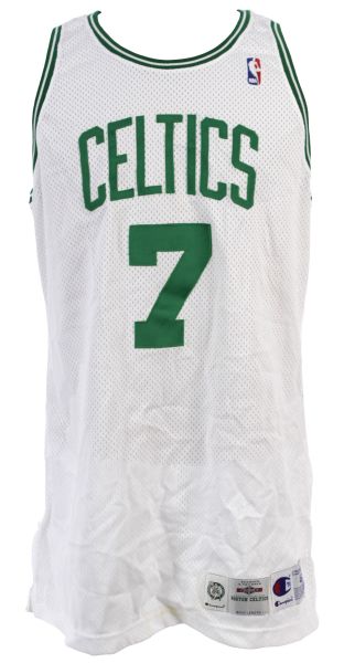 1994-95 Dee Brown Boston Celtics Game Worn Road Jersey MEARS A10 (Ed Borash Collection)