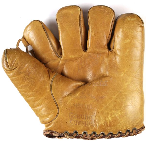 1930s-40s Vince DiMaggio Reds Pirates Hutch Store Model Player Endorsed Glove 