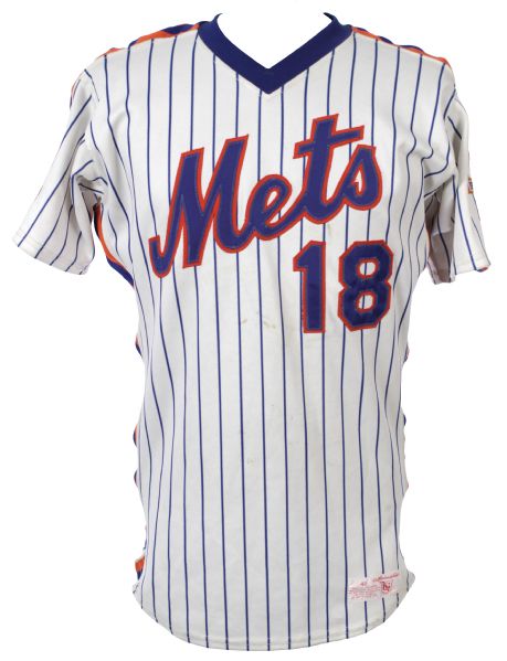 Lot Detail - 1986 Darryl Strawberry New York Mets Signed Game Worn Home  Jersey (MEARS LOA/JSA)