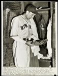 1942 Carl Hubbell New York Giants Original 8 x 10.5" Photo