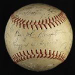 1946 Oakland Oaks PCL Team Signed Baseball w/ 30 Signatures Including Casey Stengel, Pete Fox & More (JSA)