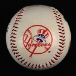 1987 circa Don Mattingly New York Yankees Single Signed Fotoball (Raymond Schulte COA)
