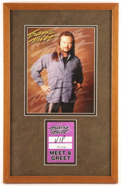 1990s-2000s Travis Tritt Signed 13" x 20" Framed Photo (JSA)
