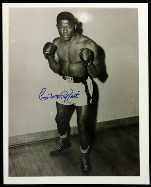 1970s Emile Griffith Middleweight Champion Signed 8" x 10" Photo (JSA)
