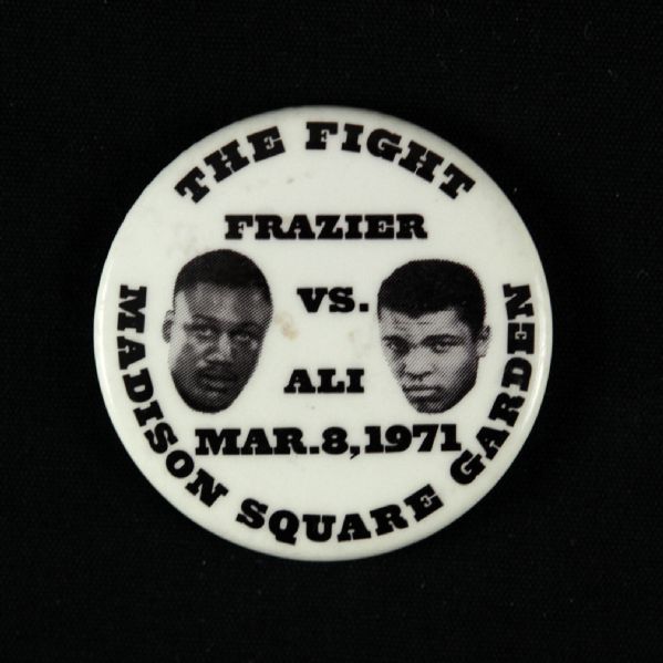 1971 Muhammad Ali vs. Joe Frazier Madison Square Garden 1.75" Pinback Button