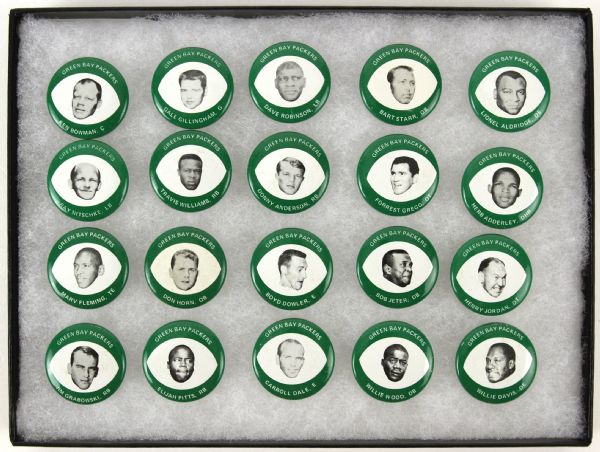 1967-68 Green Bay Packers 1" Pinback Button Collection - Lot of 20 w/ Bart Starr, Ray Nitschke, Forrest Gregg & More