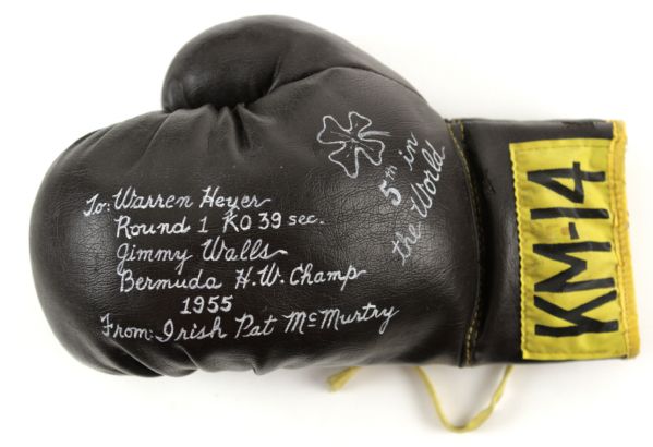1955 Irish Pat McMurtry Signed Fight Worn Glove (MEARS LOA)