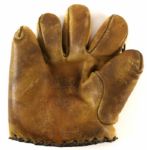 1930's Gabby Hartnett Chicago Cubs Player Endorsed Banner Store Model Glove 