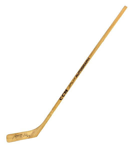 1960s-70s Bobby Hull Chicago Blackhawks Signed CCM Hockey Stick (JSA)