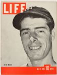 1939 Life Magazine w/ Joe Dimaggio New York Yankees 
