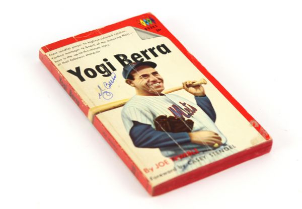 1965 Yogi Berra Secretarial Signed New York Mets Tempo Books HOF