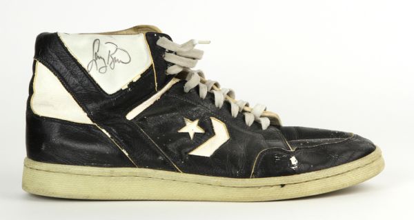 1986-90 circa Larry Bird Boston Celtics Single Signed Converse Weapon Game Worn Shoe (JSA) (MEARS LOA)