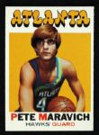 1971-72 Topps Basketball Card Pete Maravich Atlanta Hawks 