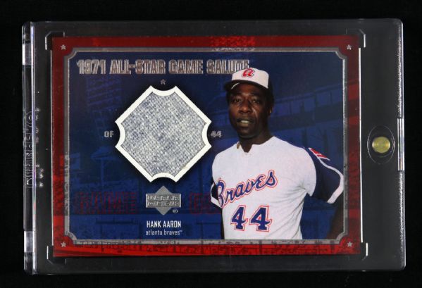 2001 Upper Deck Hank Aaron Atlanta Braves 1971 All-Star Game Salute Game Used Jersey Swatch Card
