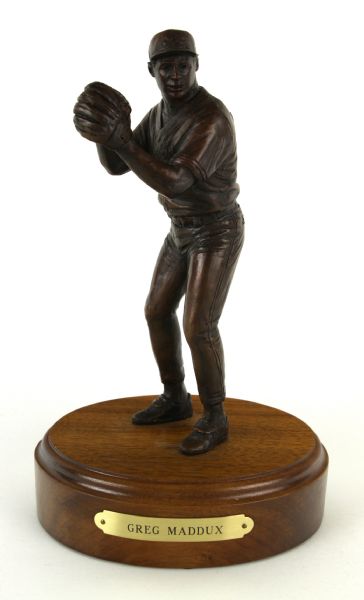 1998 Greg Maddux Atlanta Braves Southland Art Castings 9.5" Cast Iron Statue
