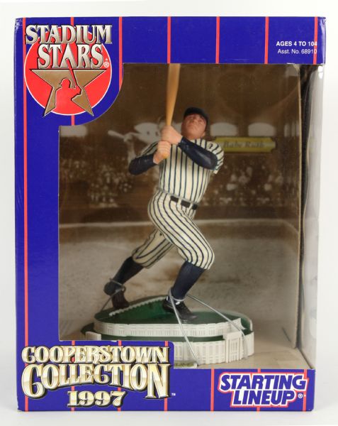 1997 Babe Ruth New York Yankees MIB Starting Lineup Cooperstown Collection Stadium Stars Figure