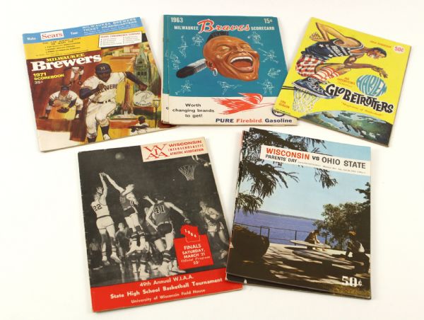 1963-71 Wisconsin Badgers Milwaukee Braves/Brewers Harlem Globetrotters Program Collection - Lot of 8
