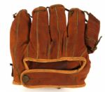 1940's Enos Slaughter St. Louis Cardinals Dubow Player Endorsed Store Model Fielder's Mitt