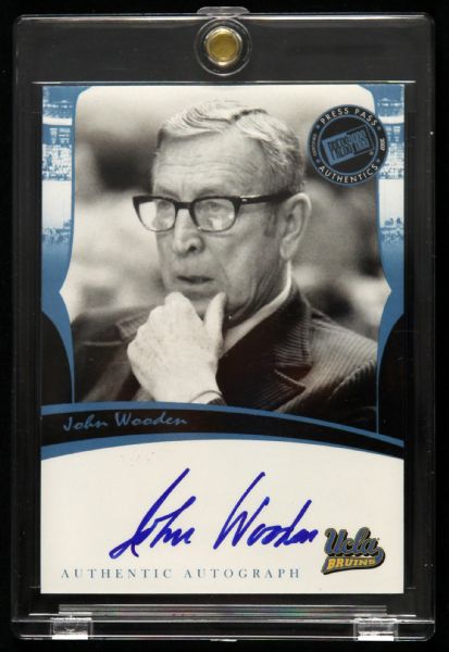 2007 John Wooden UCLA Signed Press Press Legends Basketball Card